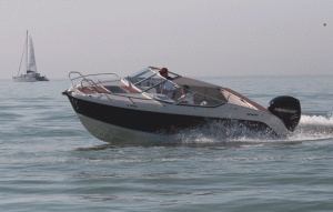 Quicksilver ACTIV 645 Cabin - Mercury Verado