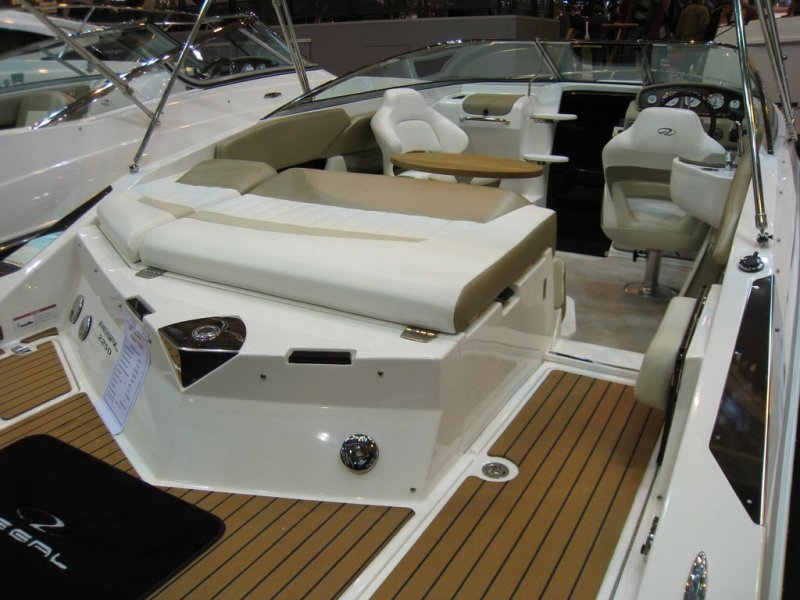 Regal 2250