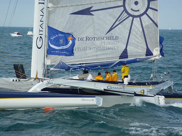 equipage-gitana11-en-mer