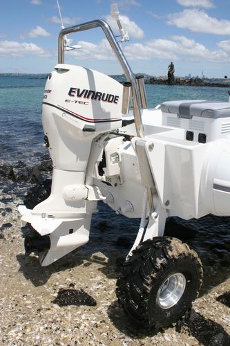 sealegs-amphibie-rib-5-05m_plaisance_evinrude-e-tec-q