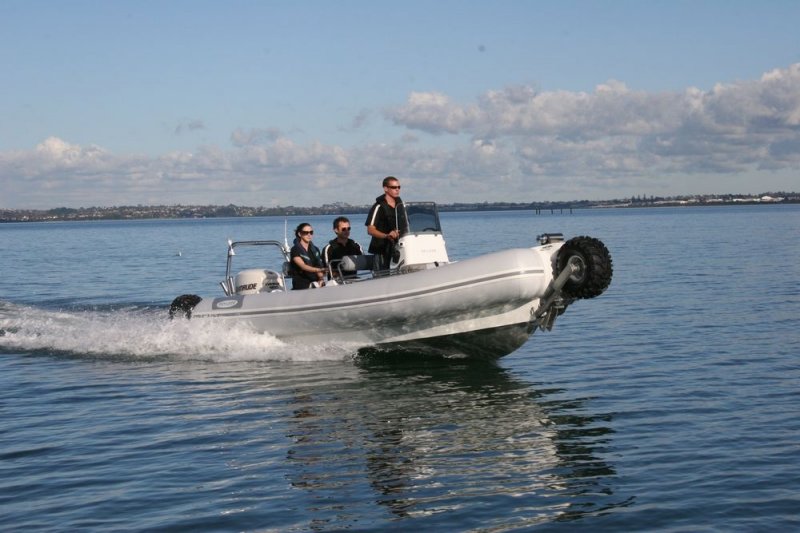 sealegs-amphibie-rib-7-1m_plaisance_g